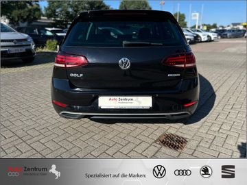 Volkswagen Golf - 6
