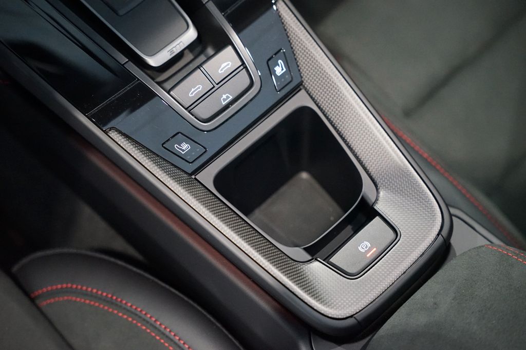 PORSCHE 992.2 Carrera GTS Cabriolet | HD-Matrix | BOSE PORSCHE 992.2 Carrera GTS Cabriolet | HD-Matrix | BOSE