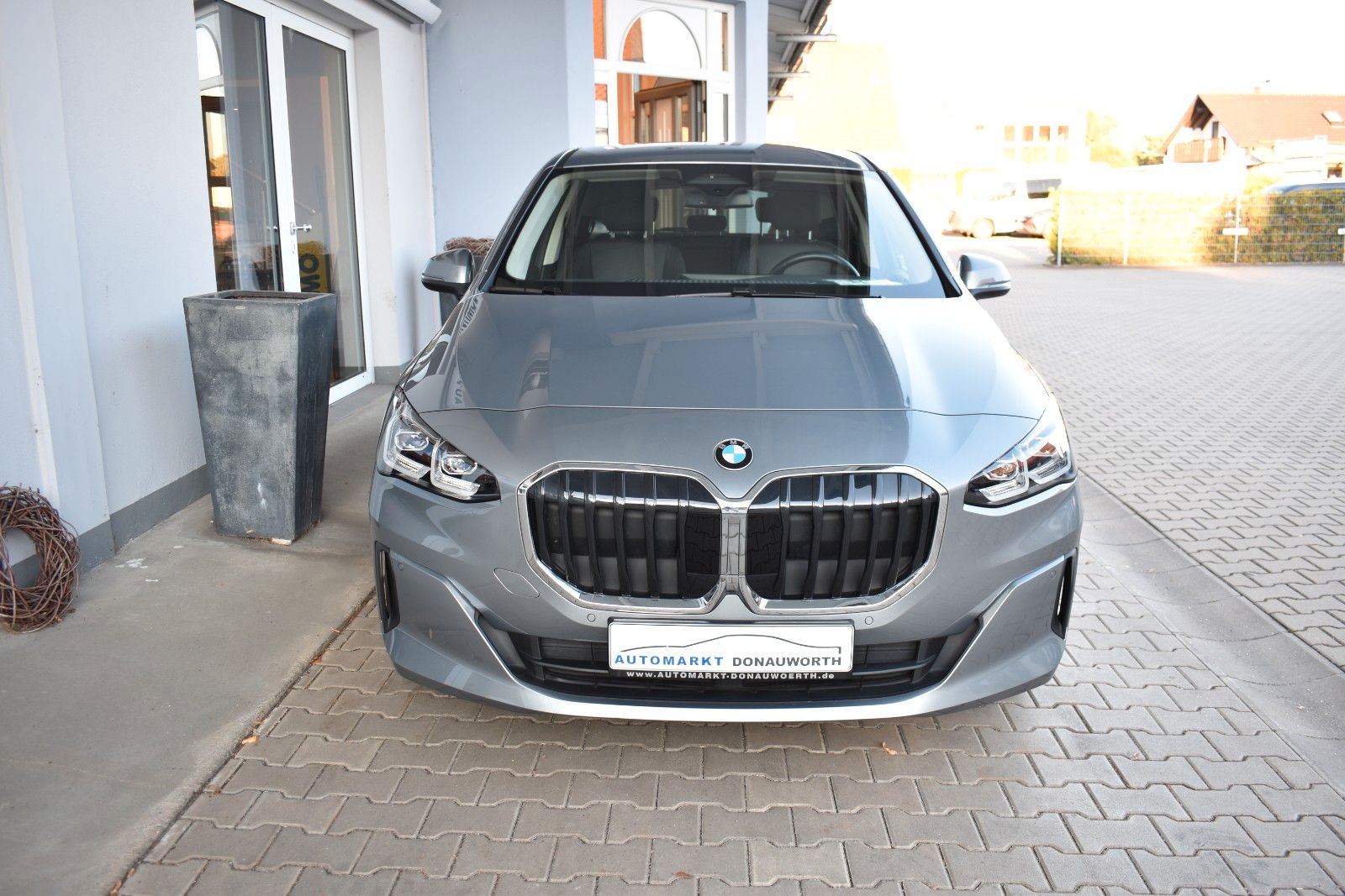 BMW 218 Active Tourer Autom. Leder Adaptiv LED Keyle imagem 3