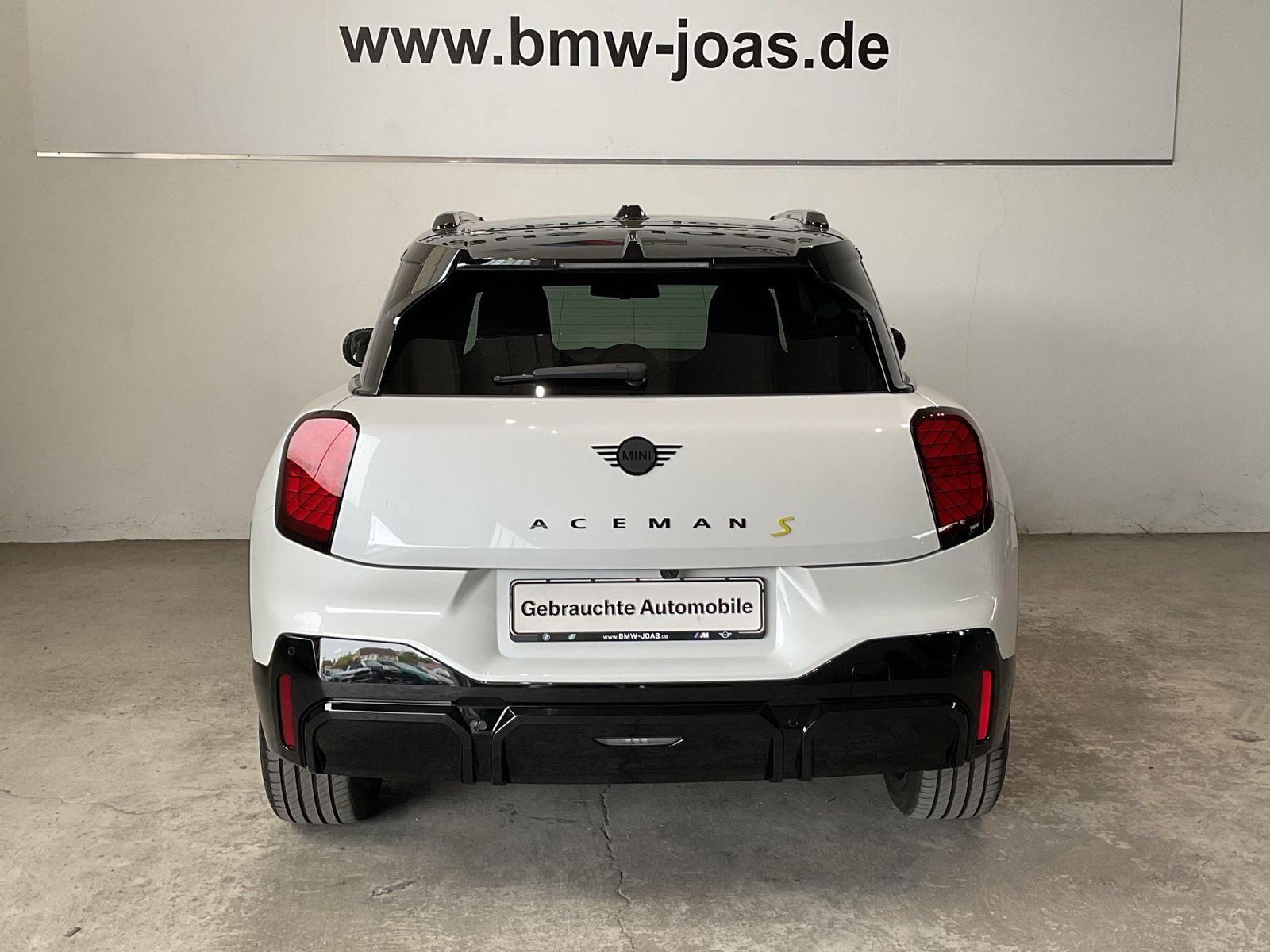 Fahrzeugeinzelansicht 18 Fahrzeugabbildung MINI Aceman SE |JCW Trim |Paket XL