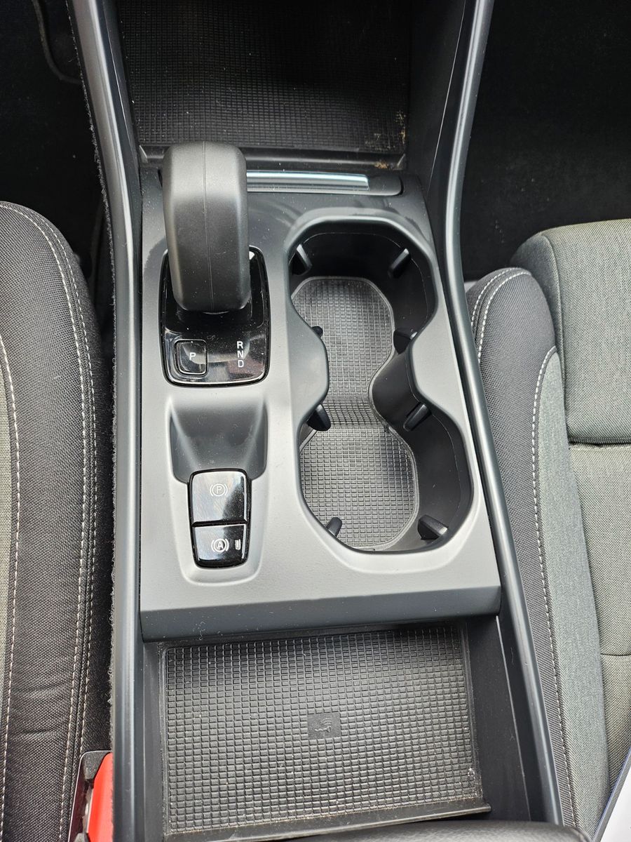 Fahrzeugabbildung Volvo XC40 Inscription Expression Recharge Plug-In Hyb