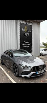 Mercedes-Benz CLA 250, AMG Paket, Night, Burmester, AMG Kühler - Mercedes-Benz CLA 250: Sportwagen