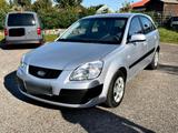 Kia Rio TÜV NEU - gebrauchte Kia Rio aus dem Jahr 2009