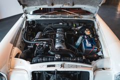 Fahrzeugabbildung Mercedes-Benz 280SE/C/8 2.8 Coupé *FLACHKÜHLER/SCHALTER *
