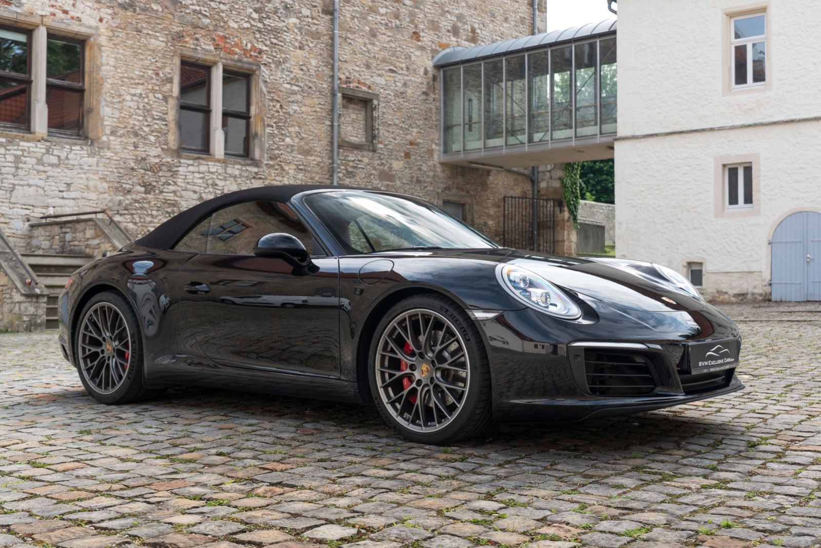 Fahrzeugabbildung Porsche 911 Carrera S Cabrio BOSE PASM TOTW CARPLAY LED