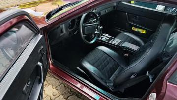 1983 Porsche 944 — миниатюра 14