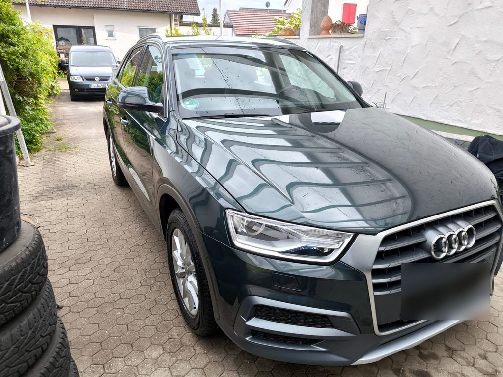 Image of Audi Q3
