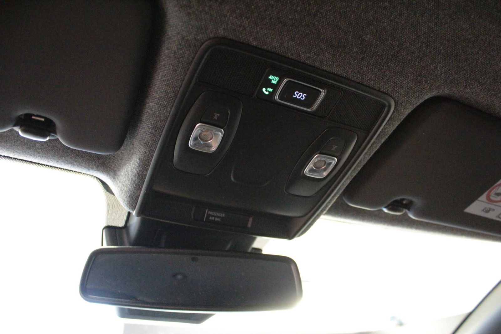 Fahrzeugabbildung Renault Clio TCe 90 Techno *Look-Paket*Winter-Paket*