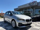 BMW 218d Gran Tourer Advantage+Driving Assistant Plu - silberne BMW 218 Gran Tourer