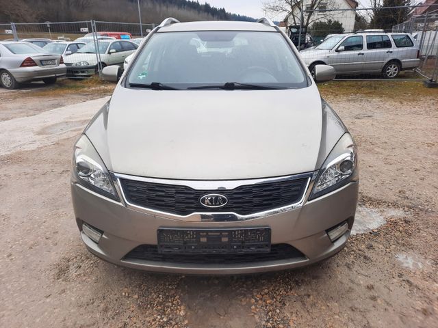 Kia cee'd / Ceed 1.4 klima