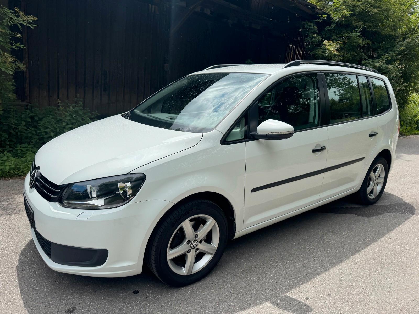 Volkswagen Touran Trendline *SHZ*PDC*7-SITZ*8-fach*TÜV NEU*