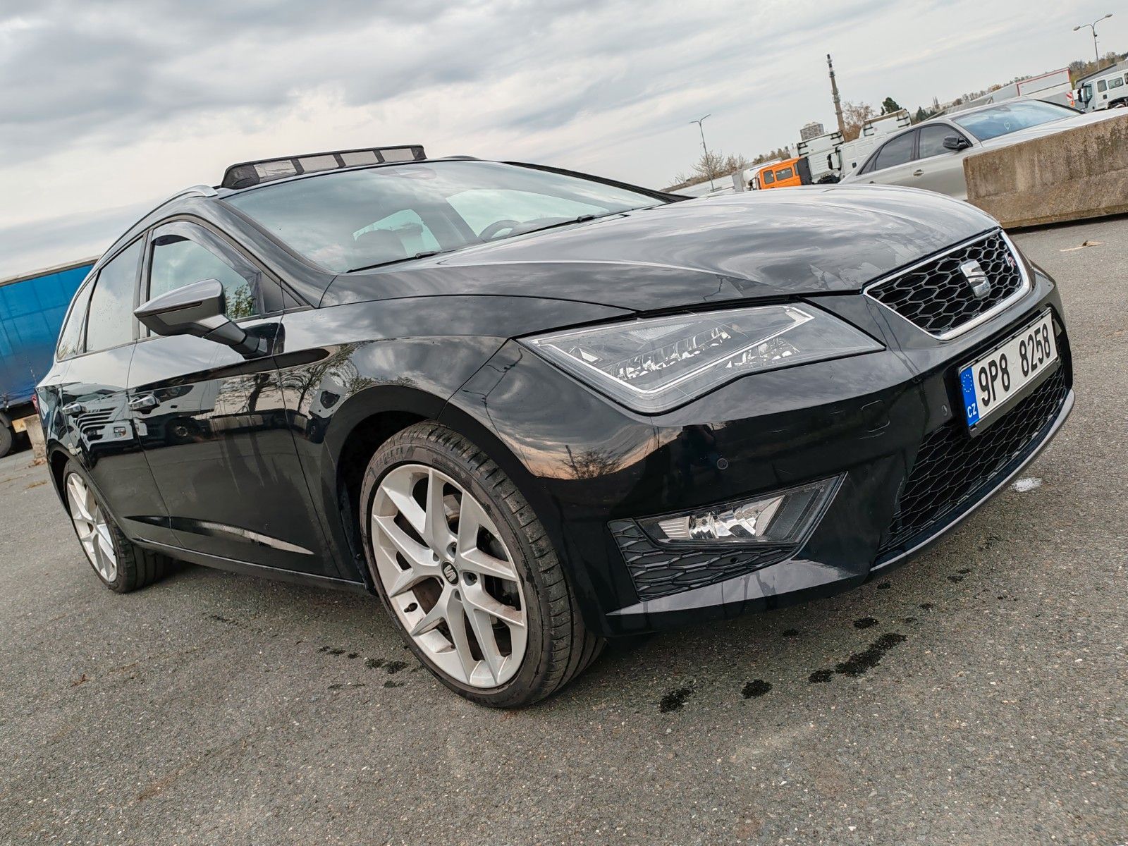 SEAT Leon ST 2.0 TDI 135kW Start&amp;Stop FR FR