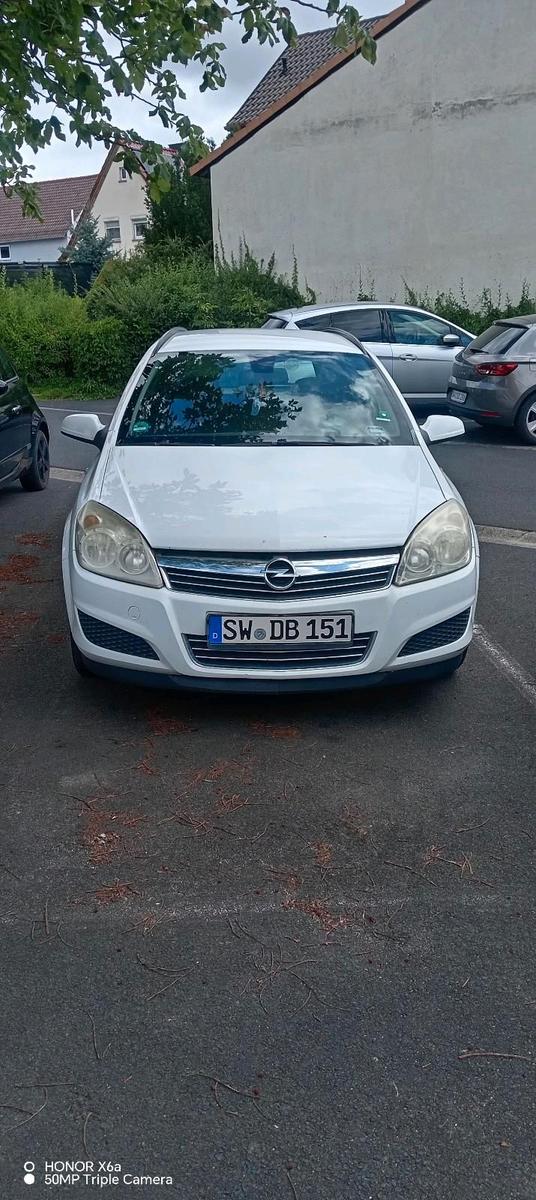 Opel Astra, 2009