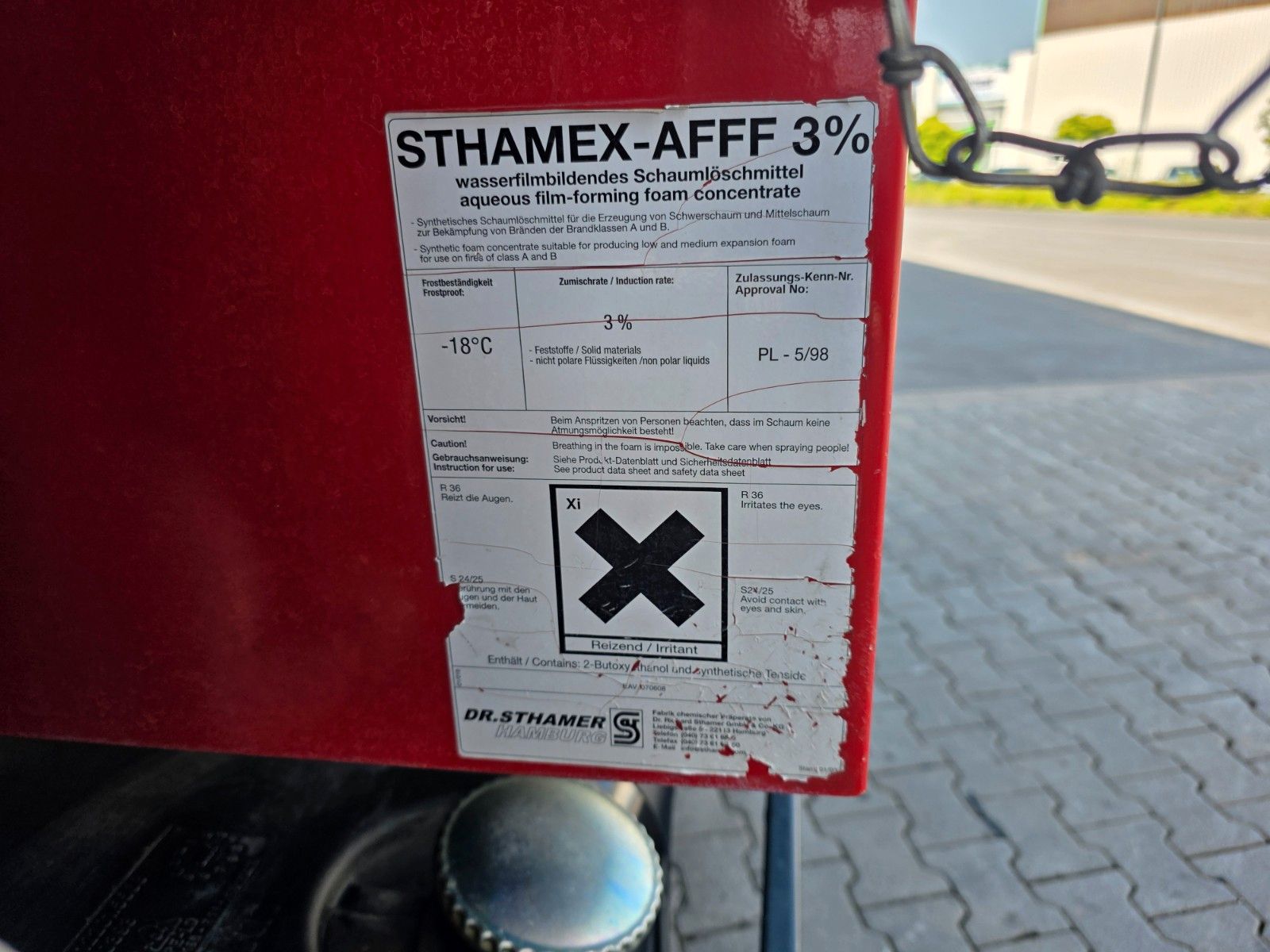 Fahrzeugabbildung MAN LE 8.150 Schaum-Löschfahrzeug 2.500L SLF 25/25