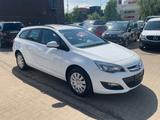 Opel Astra J Sports Tourer Selection - Opel Astra Selection mit Diesel-Antrieb