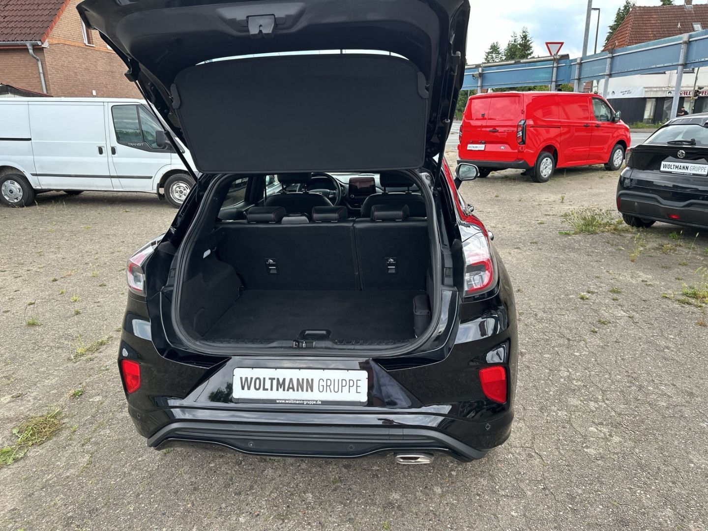 Fahrzeugabbildung Ford Puma Hybrid ST-Line X 1.0 EcoBoost Mild EU6d Nav