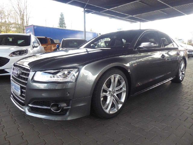 Audi S8 4.0 TFSI quattro Standheizung