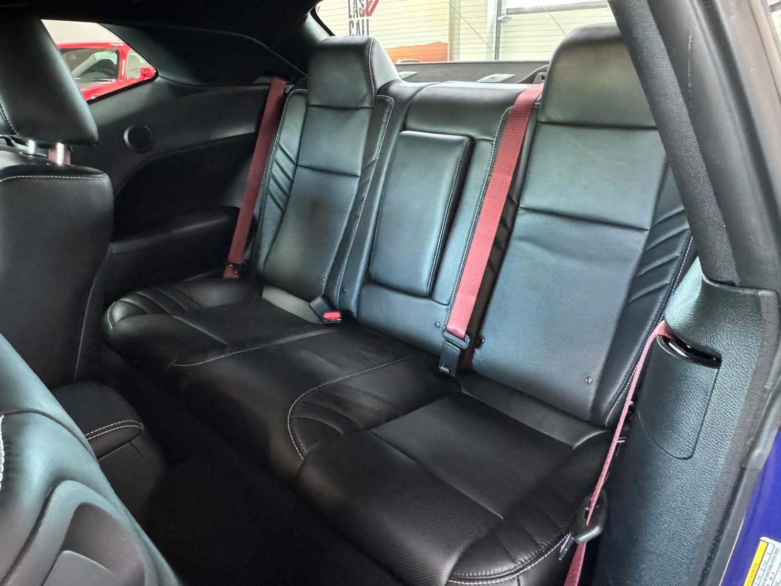 Fahrzeugabbildung Dodge CHALLENGER HELLCAT JAILBREAK-LAGUNA-WAVE CARBON