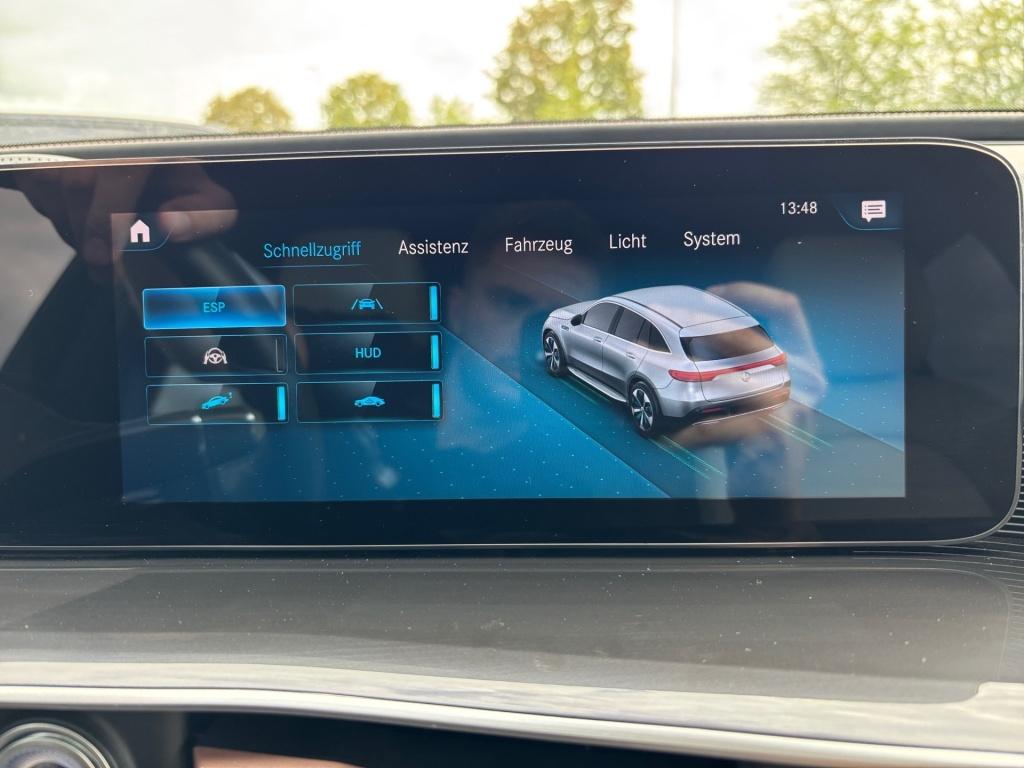 Mercedes-Benz EQC 400 4M Mbeam*CarP*360*KGo*HUD*SHD*Memory*FAP