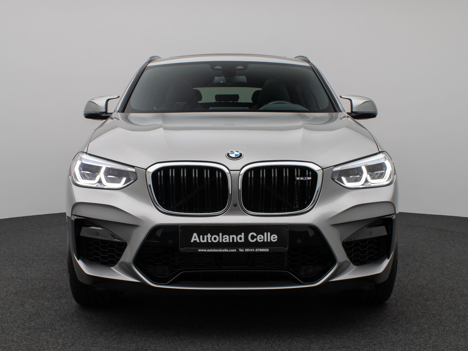 Fahrzeugabbildung BMW X4 M Panorama 360°HUD H/K TV DispKey