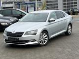 Skoda Superb Lim. Style 4x4 *Canton*