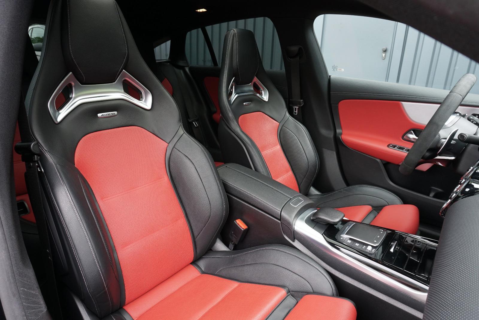 Mercedes-Benz CLA 35 AMG 4M Editio55 AERO PANO RFK Performance