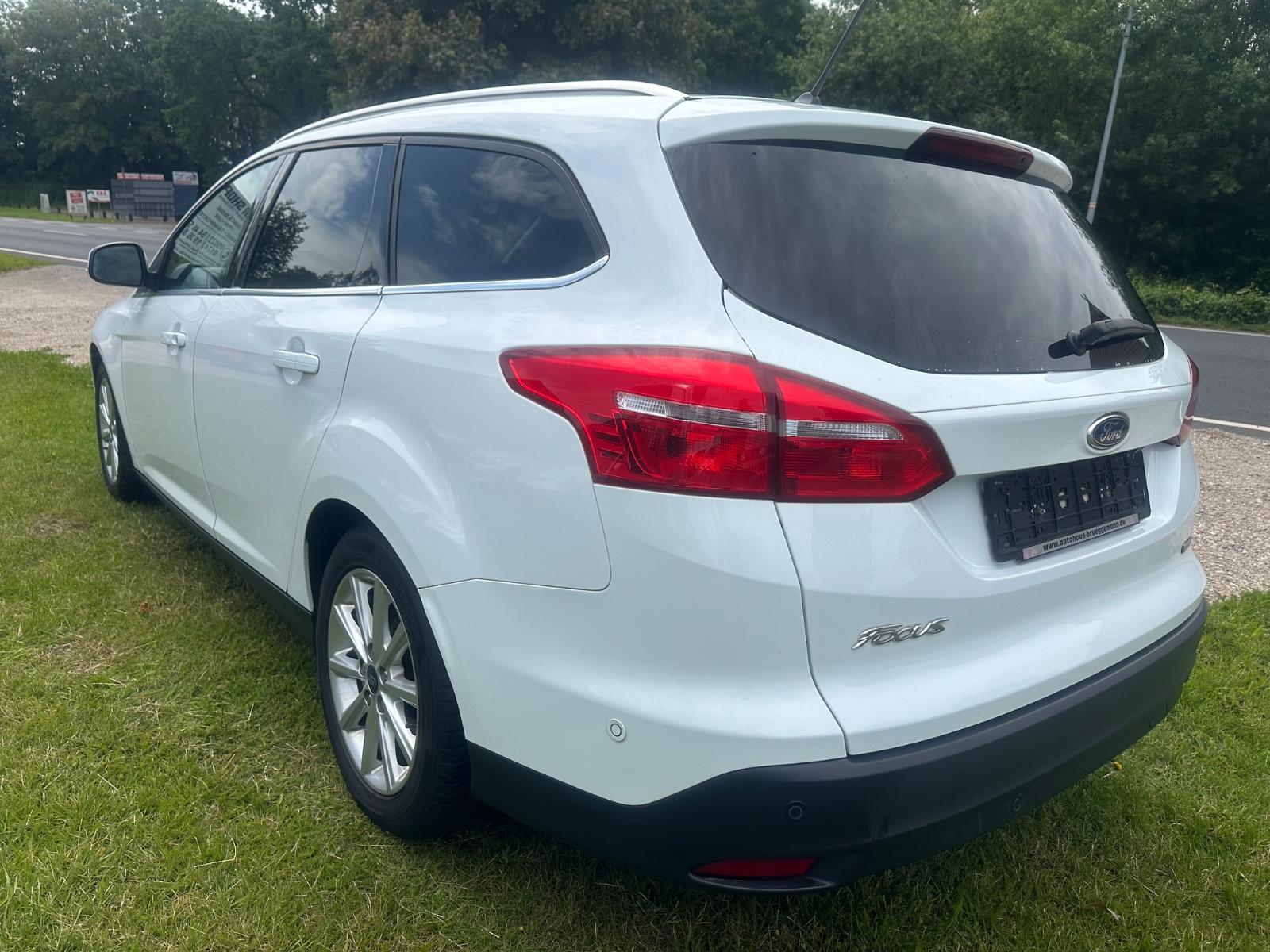 Ford Focus 1,0 EcoBoost 92kW Cool & Connect Turnier
