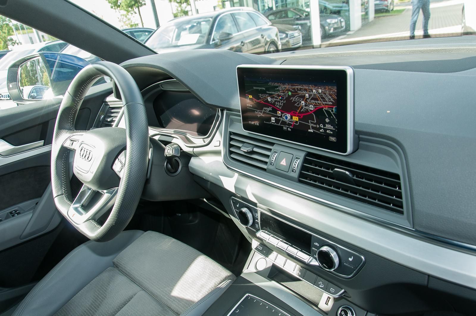 Fahrzeugabbildung Audi Q5 55 2.0 TFSI e quattro sport Alu LEDScheinw. A