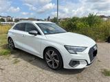Audi A3 Sportback Advanced Edition One 35 TFSI - Audi A3: Edition