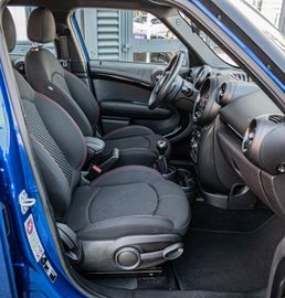 Fahrzeugabbildung MINI Cooper S Countryman|PANO|CHILI