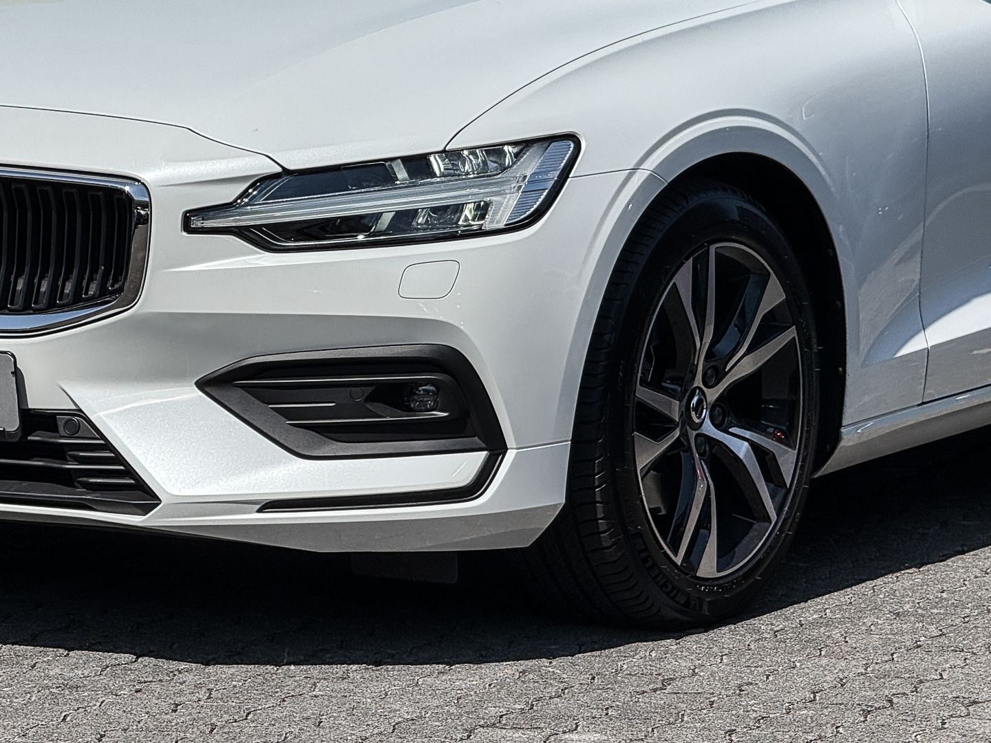 Volvo V60 Kombi Core B3 Benzin EU6d AHK Digitales Cock imagem 3