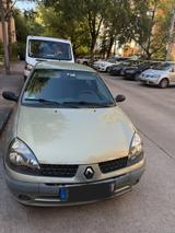 Renault Clio 1.2 / gepflegter Rentner PKW TOP Zustand - Renault Clio aus 2002: 1.2