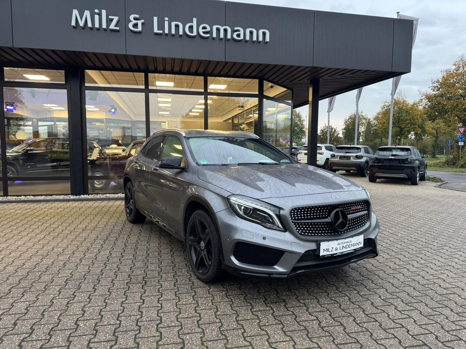 Mercedes-Benz GLA 200