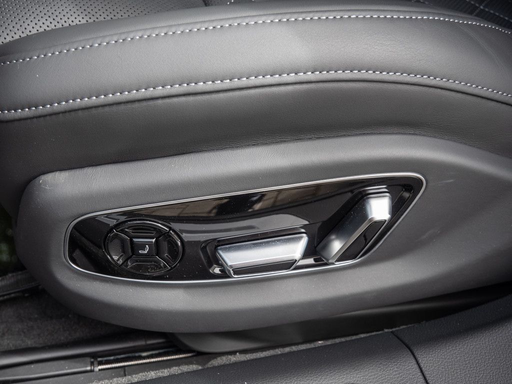 Audi S8 - Bild 25