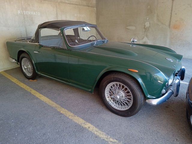 Andere TRIUMPH TR4