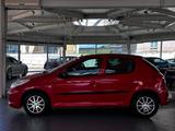 Peugeot 206 + Basis - Peugeot 206: Kleinwagen