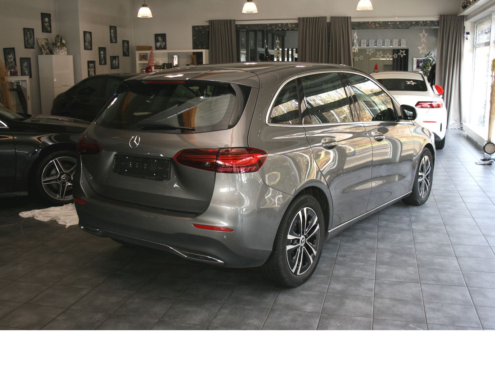 Fahrzeugabbildung Mercedes-Benz B 180 Progres. Advanced *Winter-Paket*LED*Kamera