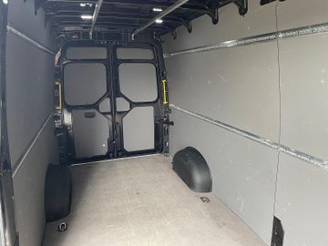 Volkswagen Crafter - 10