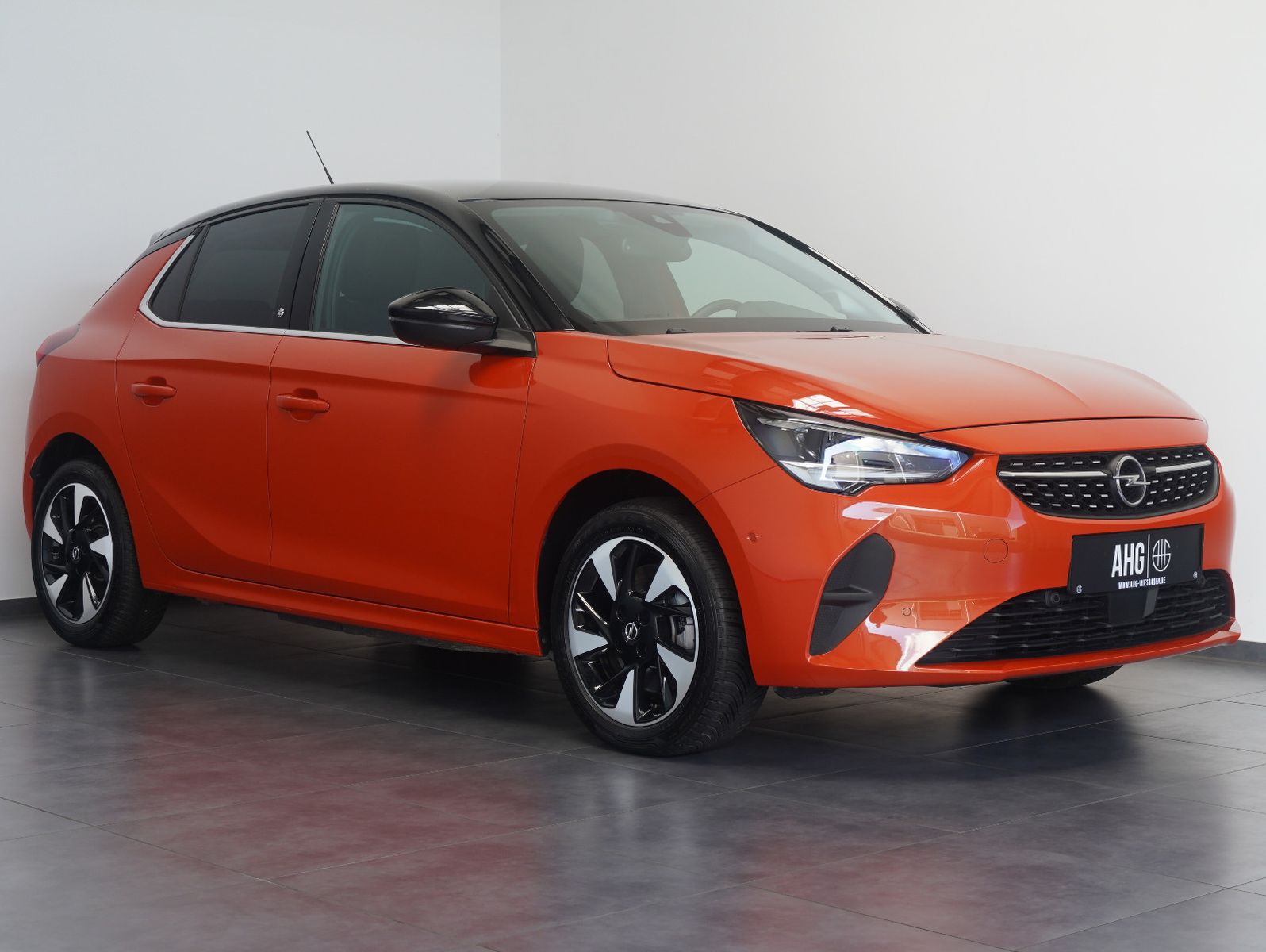 Fahrzeugabbildung Opel Corsa F e Elegance LED/CARPLAY/DAB/11KW/SOH