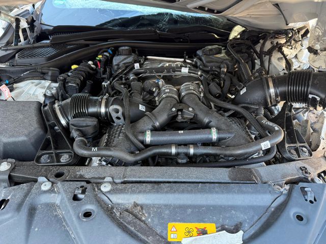 BMW M5 Limousine/ EXT. M CARBON PAK/ DRIVING PROF.