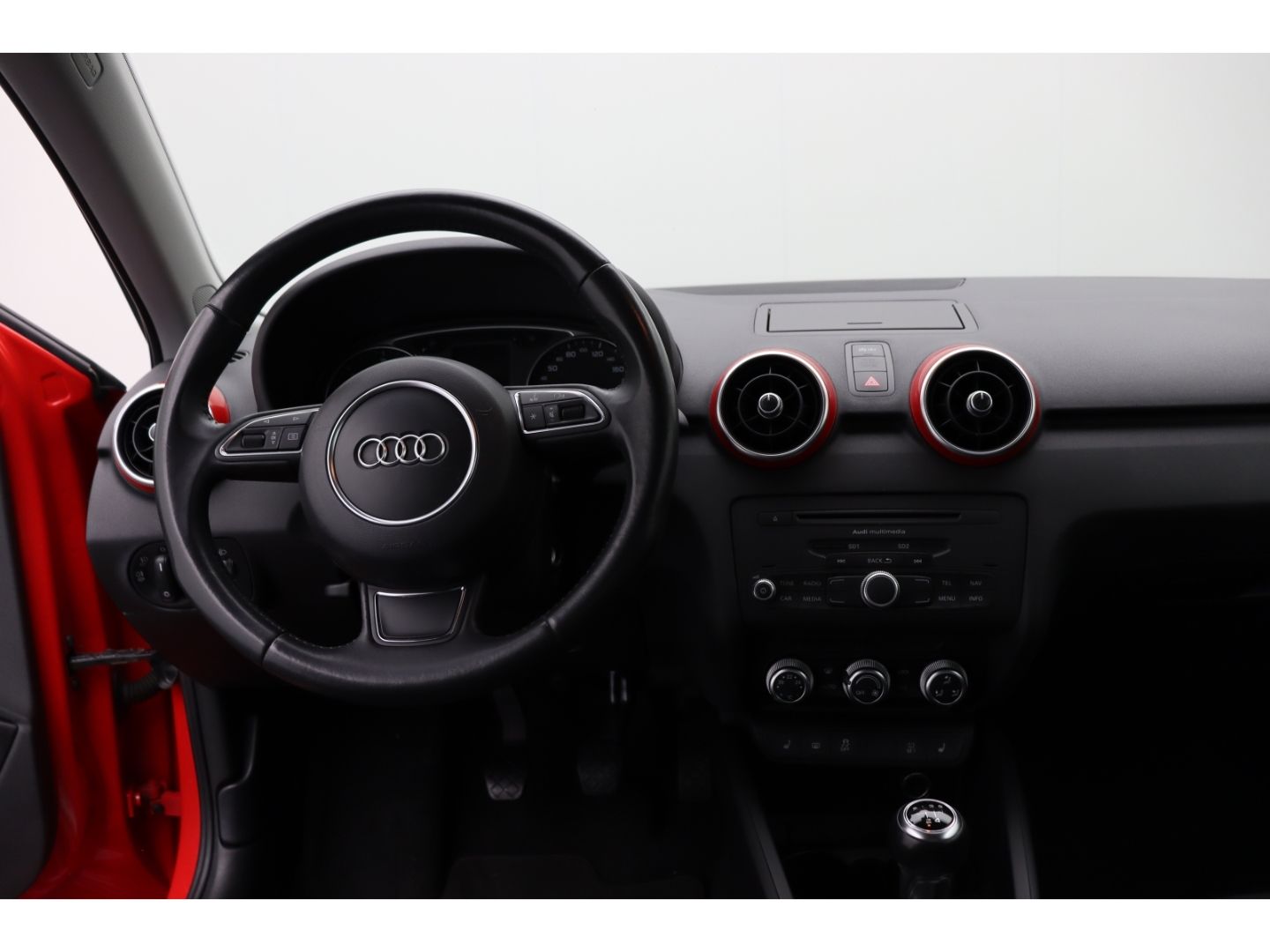 Fahrzeugabbildung Audi A1 1.6 Attraction Klimaauto SHZ Einparkhilfe