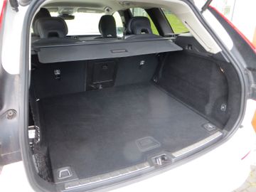 Volvo XC60 - 8