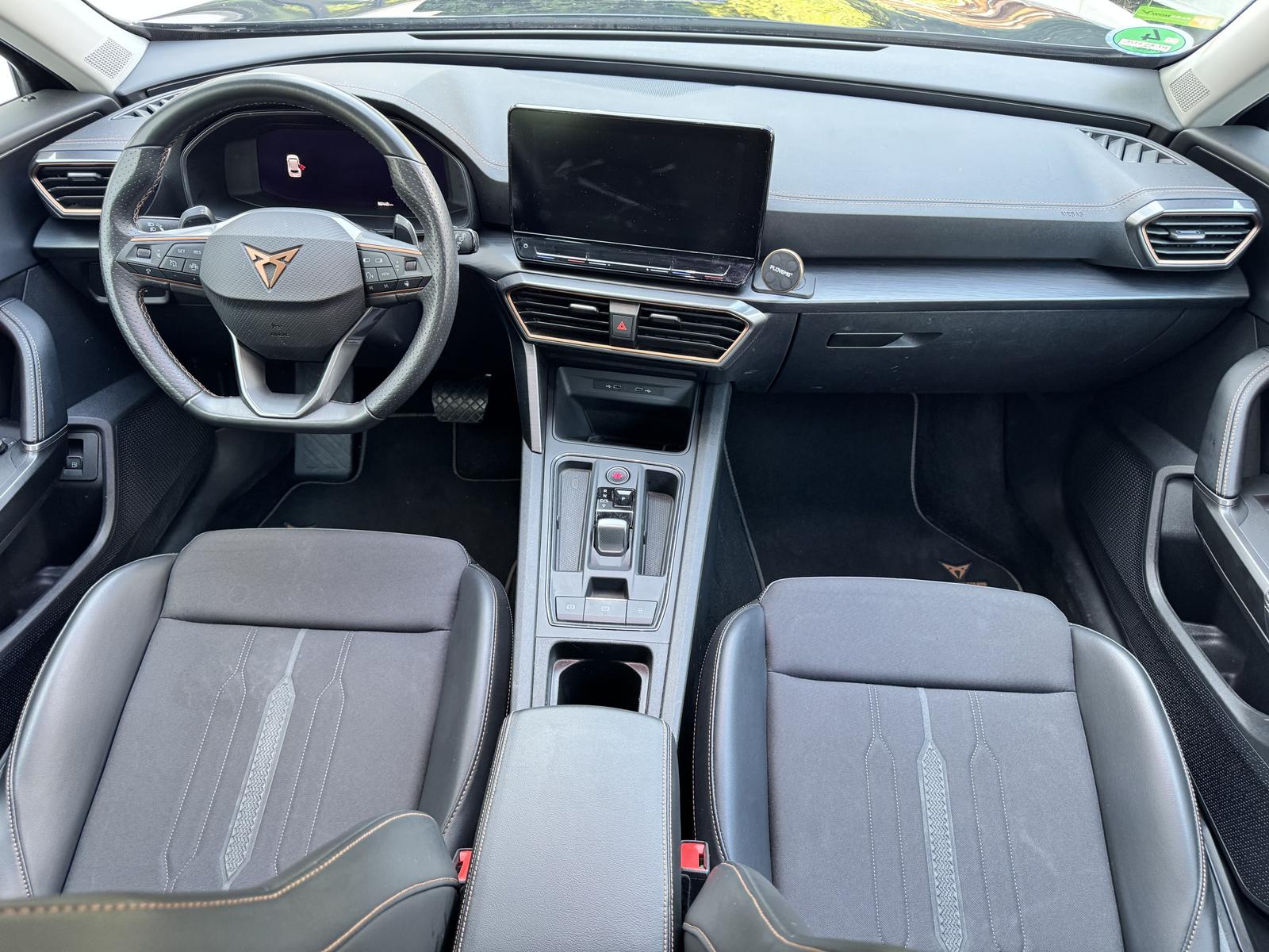 CUPRA FORMENTOR E-HYBRID | 204 ch | BVA |  E-HYBRID | 1ERE MAIN  | LED
