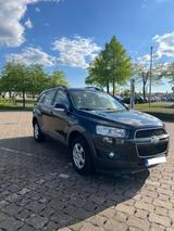 Chevrolet Captiva 2.4 LT FWD 7-Sitzer - Chevrolet Captiva von privat