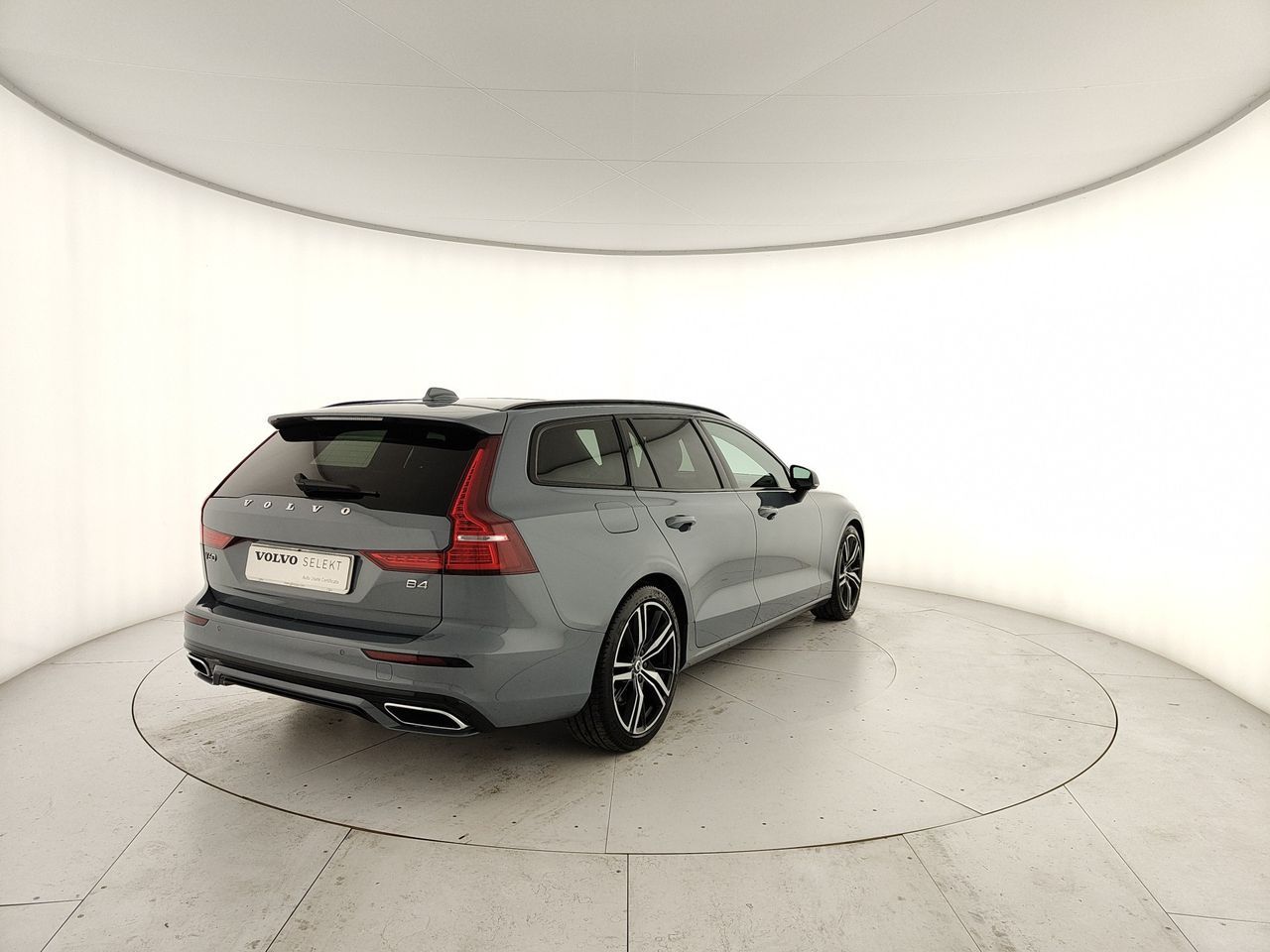 Volvo VOLVO V60 2.0 b4 Momentum Business Pro auto imagem 3