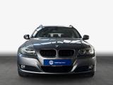 BMW 320i Touring Aut Leder Navi Bi-Xenon PDCv+h AHK - BMW 3er Reihe aus 2009: Kombi