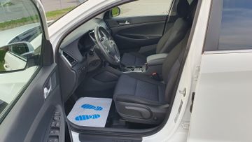 Hyundai TUCSON - 10