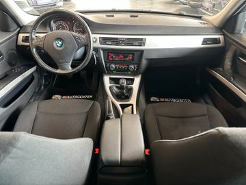 MYAUTOCENTER – Gebraucht- und Jahreswagen mit Werkstattservice in Pfaffenhofen BMW 318 *Klima*TÜV1027*KLIMA*PDC*