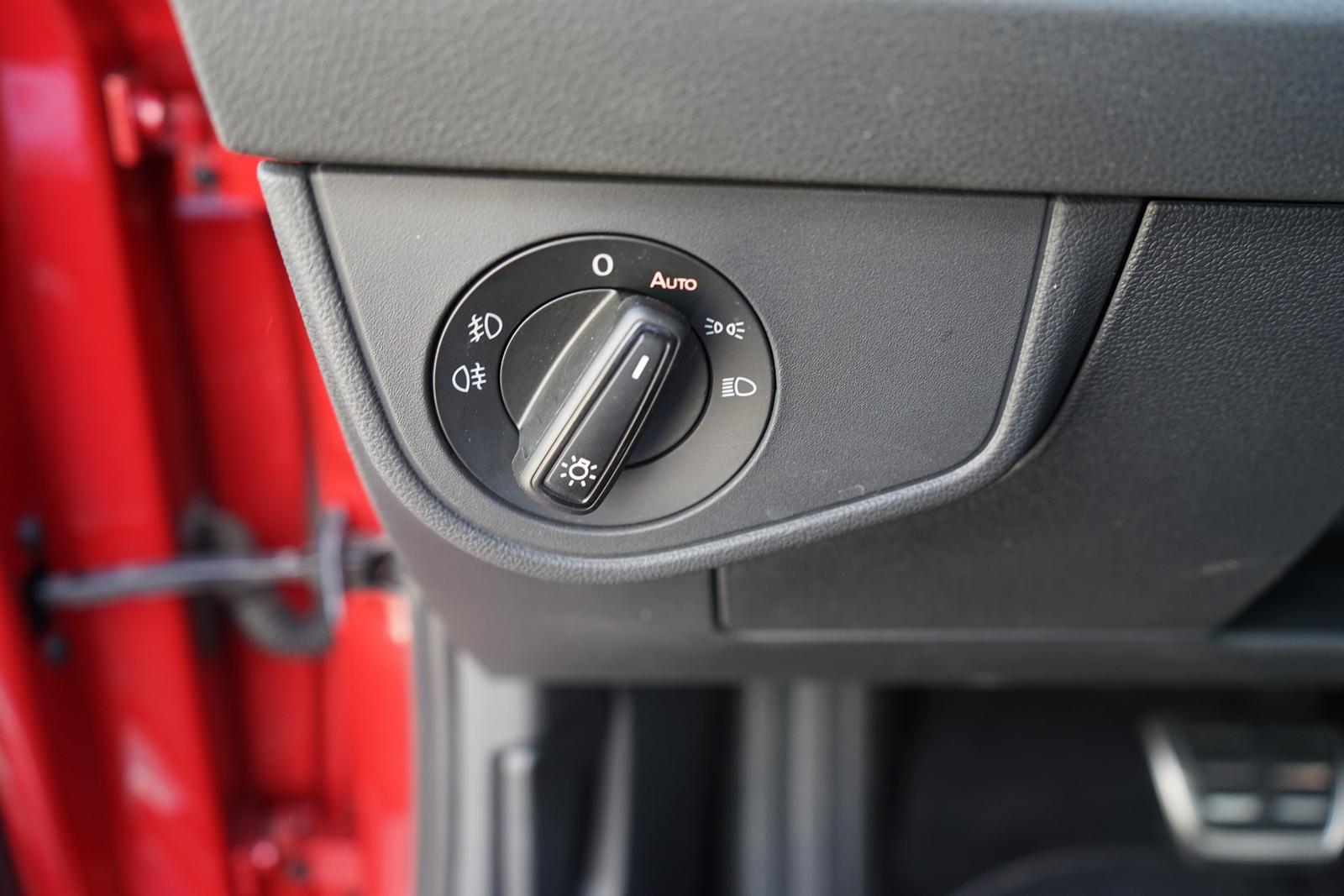 Volkswagen Taigo 1.0 TSI DSG R-Line LED ACC Navi Kamera, миниатюра 15