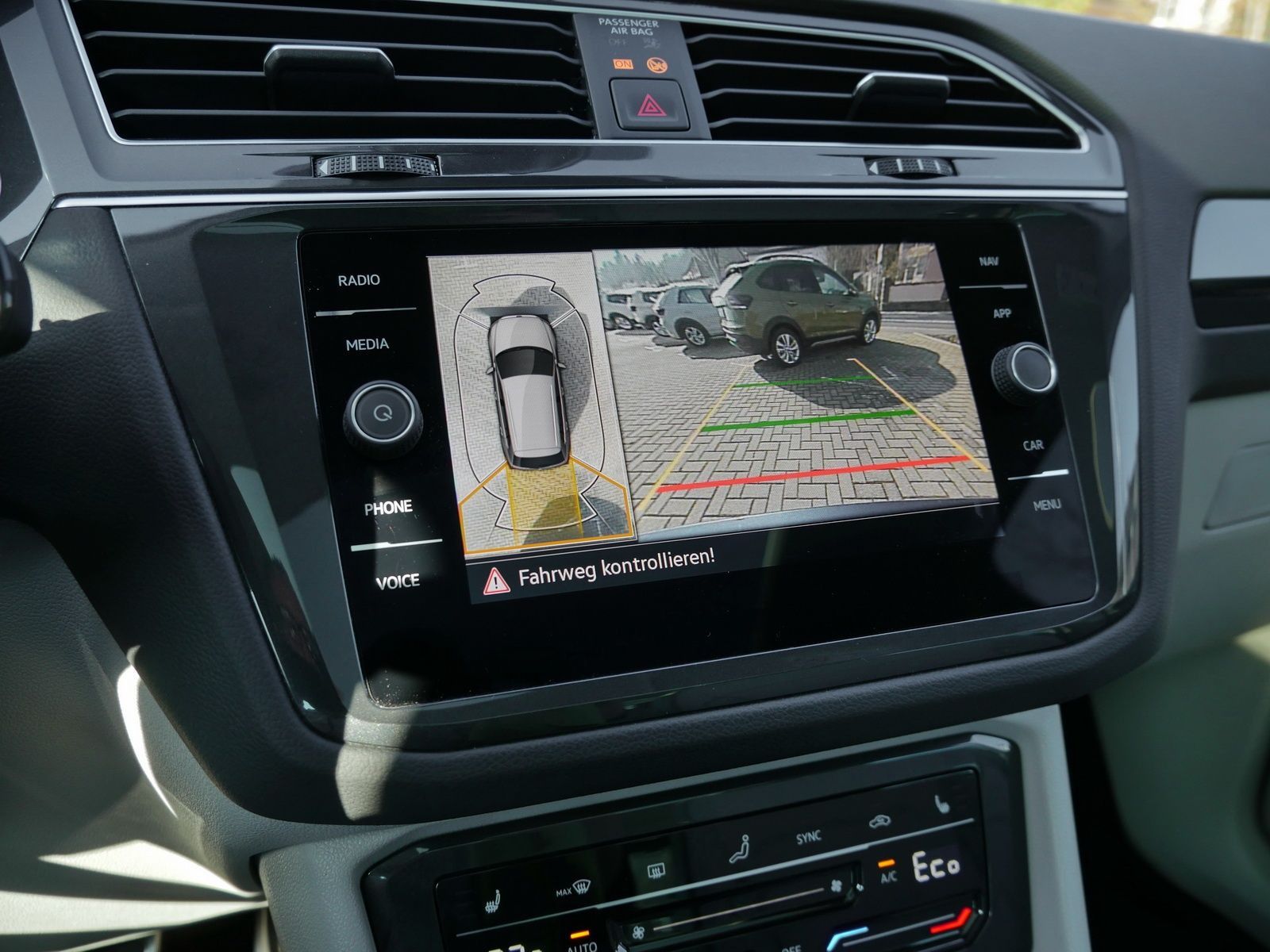Volkswagen Tiguan - Bild 16